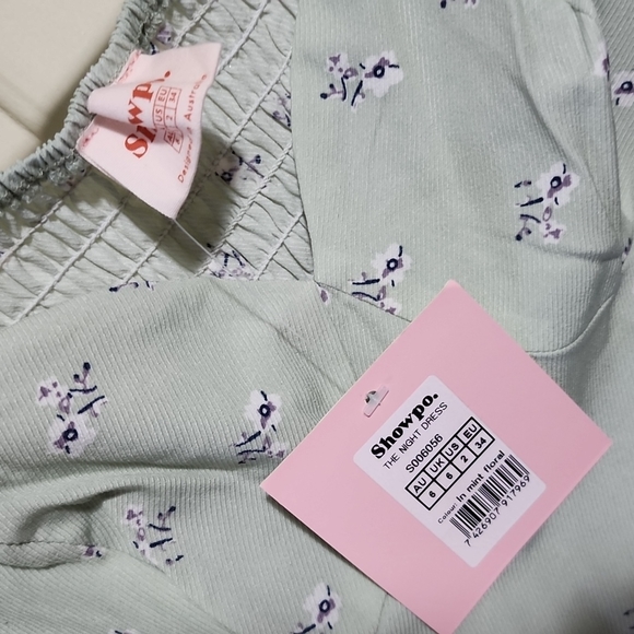 The Night Dress in Mint Floral - Picture 4 of 7